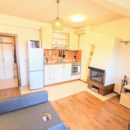 Casual Near Gondola & Center - Neon Bansko