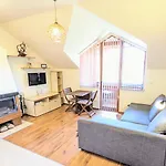Apartment Casual Near Gondola & Center - Neon Bansko