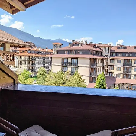 Casual Near Gondola & Center - Neon Apartment