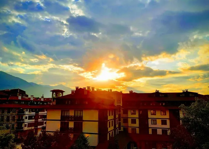 Casual Near Gondola & Center - Neon Bansko