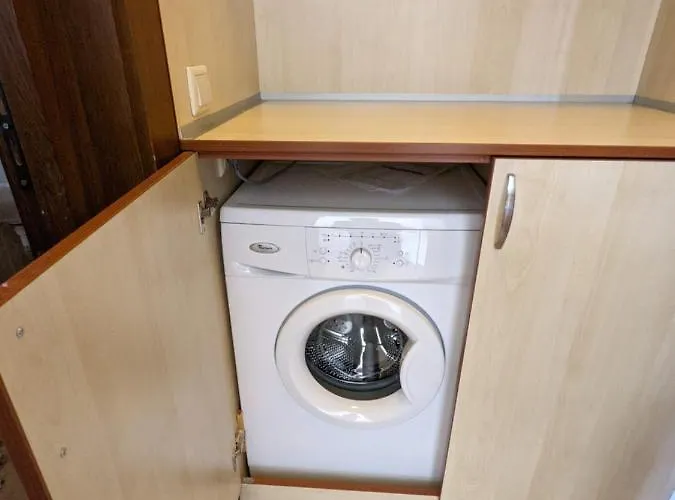 Casual Near Gondola & Center - Neon