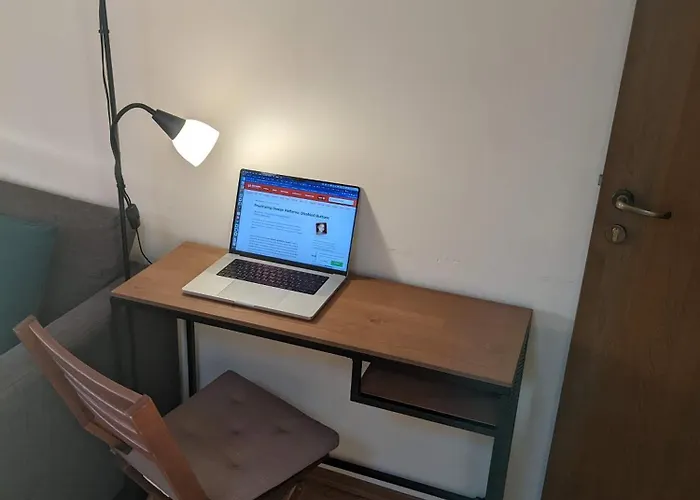 Casual Near Gondola & Center - Neon Bansko